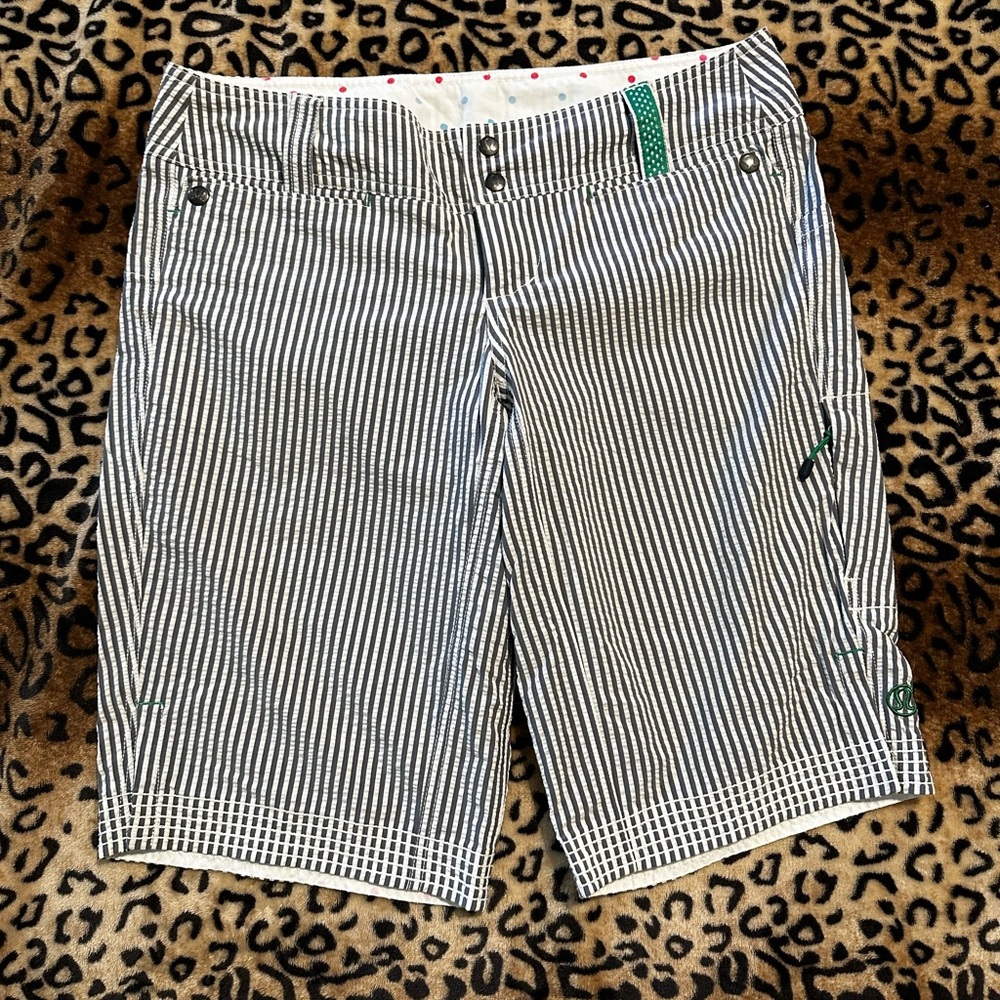 Lululemon Athletica Grey and White Striped Women's Athletic Bermudas